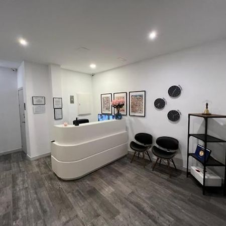 Hostal Rias Bajas Madrid Ngoại thất bức ảnh